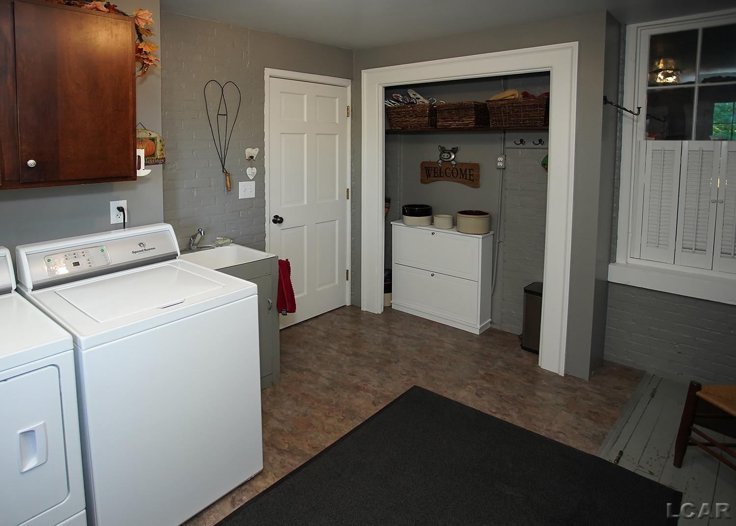 2312 Staib Road Tecumseh, MI 49286 - Photo 10 of 76 50091610-9.JPG