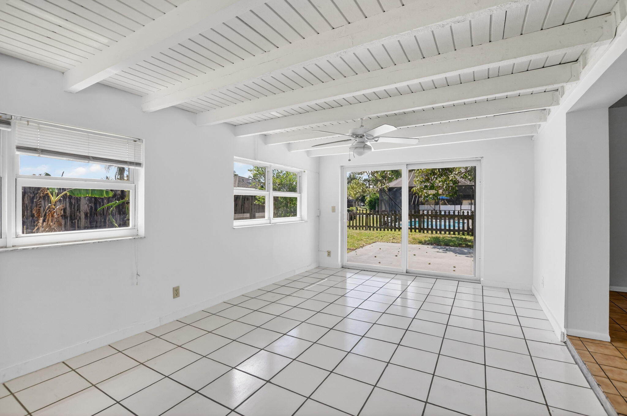 19486 Delaware Circle Boca Raton, FL 33434 - Photo 11 of 46 13-web-or-mls-DSC_9714