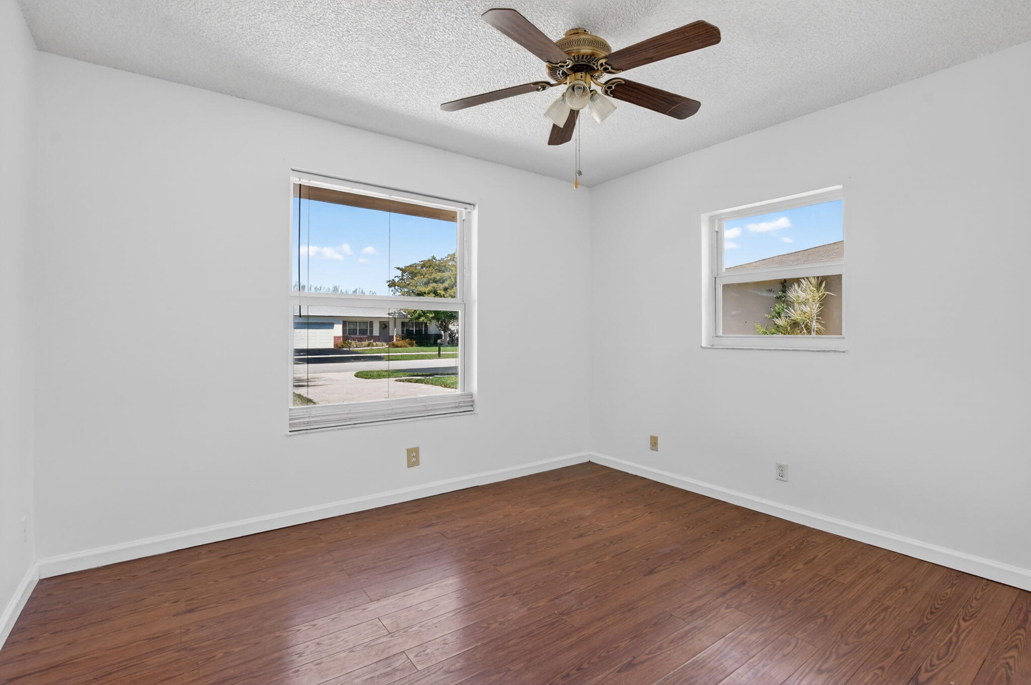 19486 Delaware Circle Boca Raton, FL 33434 - Photo 19 of 46 30-web-or-mls-DSC_9800