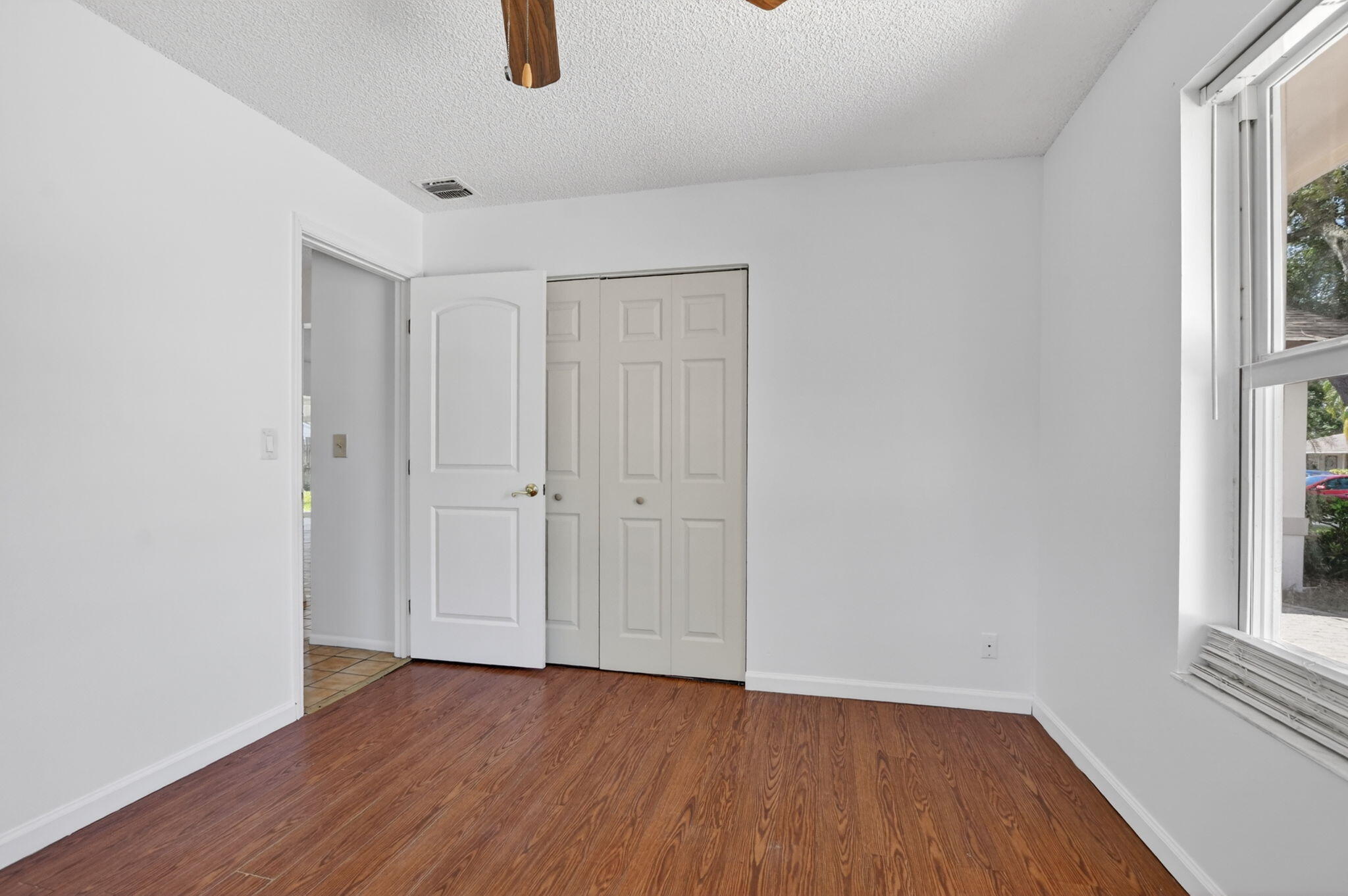 19486 Delaware Circle Boca Raton, FL 33434 - Photo 22 of 46 31-web-or-mls-DSC_9804