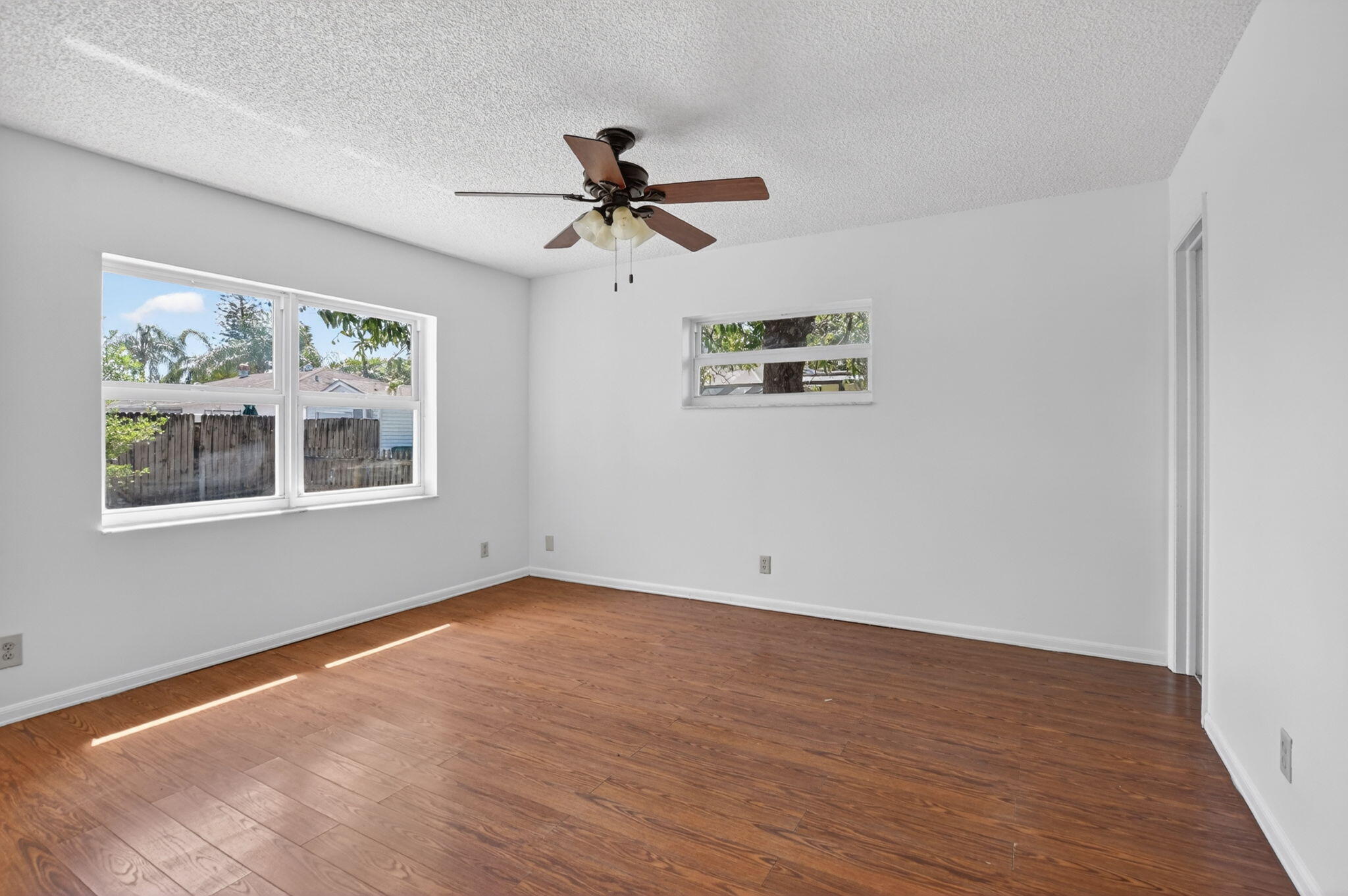 19486 Delaware Circle Boca Raton, FL 33434 - Photo 25 of 46 25-web-or-mls-DSC_9777