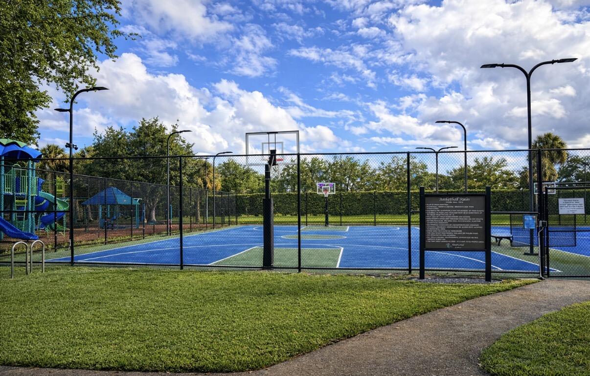 19486 Delaware Circle Boca Raton, FL 33434 - Photo 45 of 46 IMG_9679