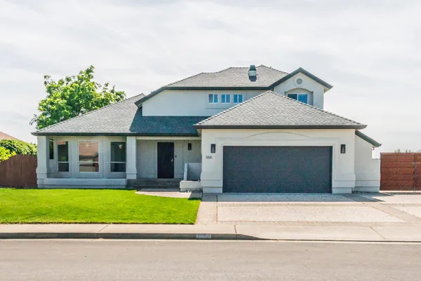 $650,000 | 366 River Park Drive, Redding, CA 96003