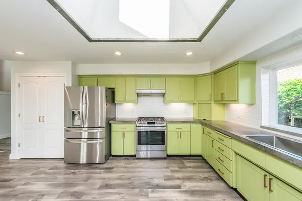 $650,000 | 366 River Park Drive, Redding, CA 96003