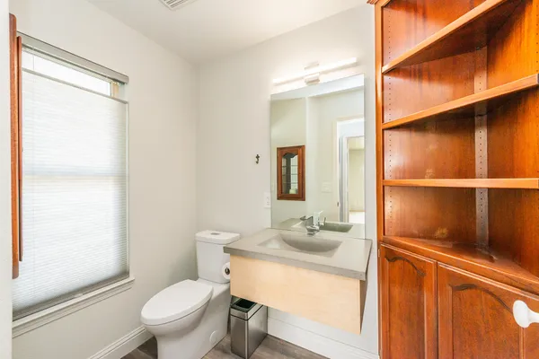 $650,000 | 366 River Park Drive, Redding, CA 96003