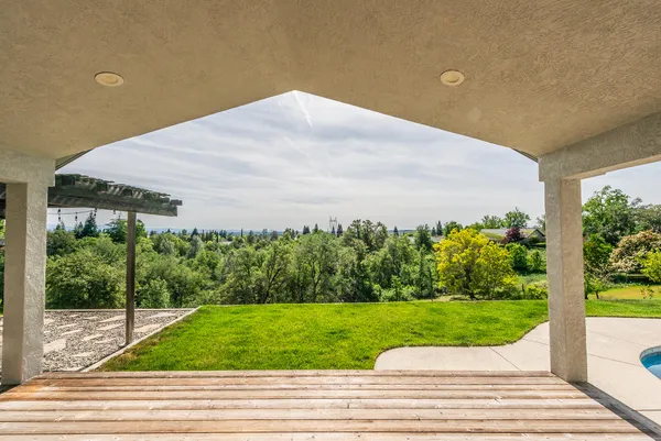 $650,000 | 366 River Park Drive, Redding, CA 96003