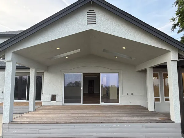 $650,000 | 366 River Park Drive, Redding, CA 96003