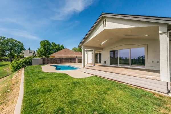 $650,000 | 366 River Park Drive, Redding, CA 96003