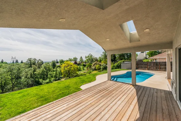 $650,000 | 366 River Park Drive, Redding, CA 96003