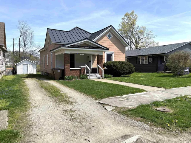 $84,000 | 613 South Main Street, Winchester, IN 47394