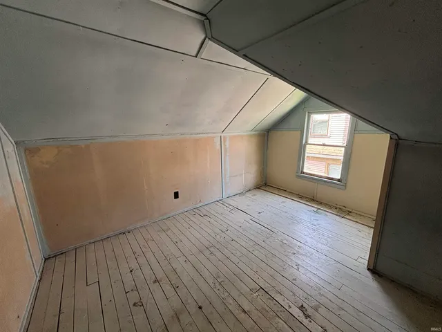 $84,000 | 613 South Main Street, Winchester, IN 47394