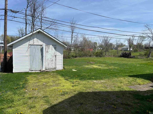 $84,000 | 613 South Main Street, Winchester, IN 47394