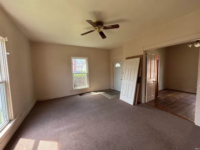 $84,000 | 613 South Main Street, Winchester, IN 47394