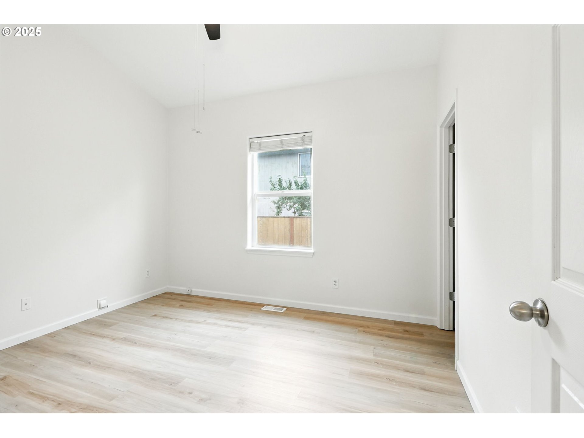 59673 Oak Ridge Street St. Helens, OR 97051 - Photo 15 of 34 Bedroom