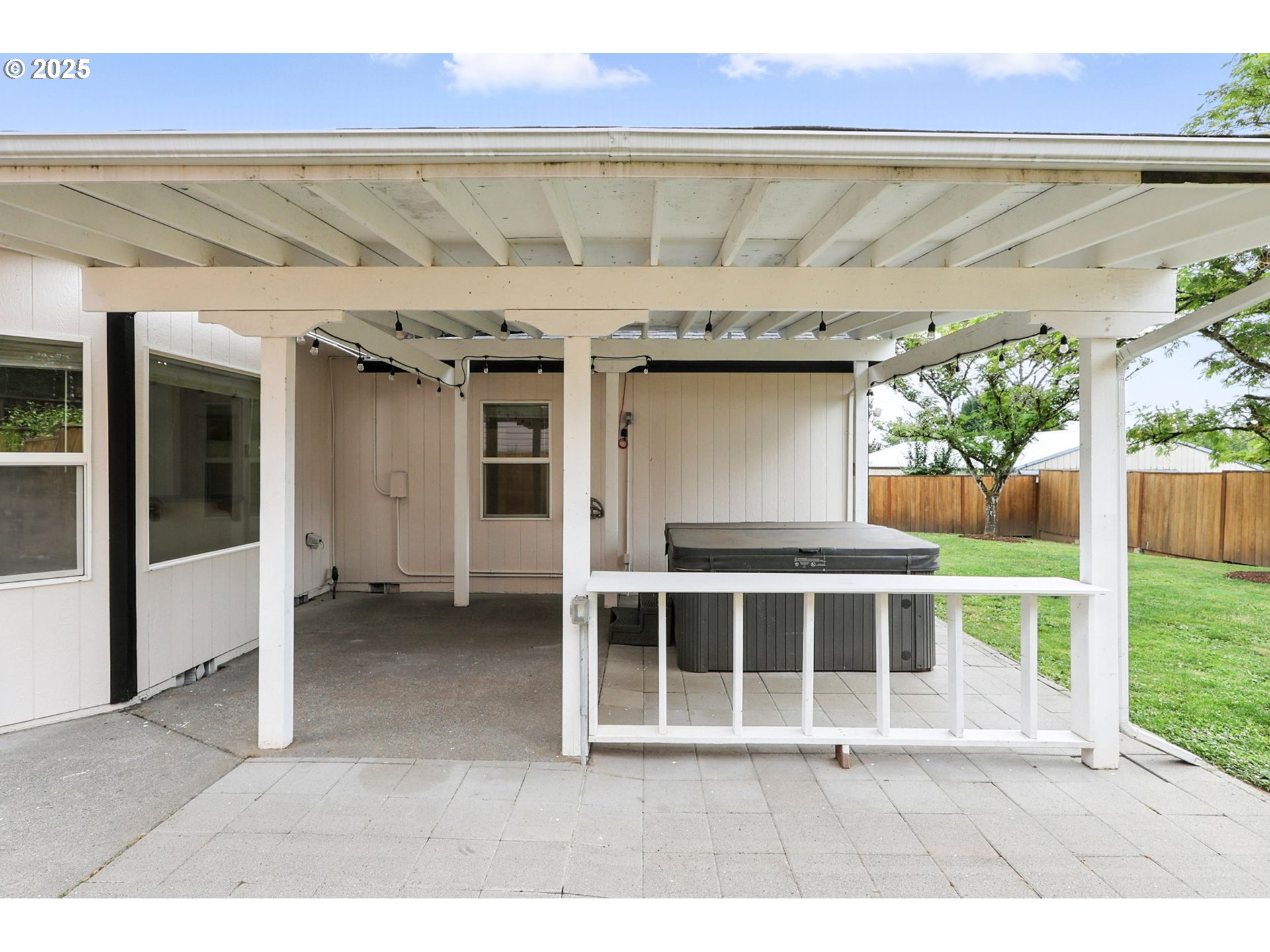 59673 Oak Ridge Street St. Helens, OR 97051 - Photo 22 of 34 Patio