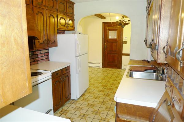 422 Island Pond Road Springfield, MA 01118 - Photo 9 of 13