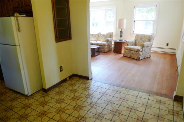 422 Island Pond Road Springfield, MA 01118 - Photo 10 of 13