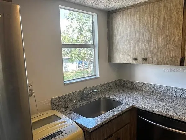 $159,900 | 10800 US Highway 19 North, Unit 237, Pinellas Park, FL 33782