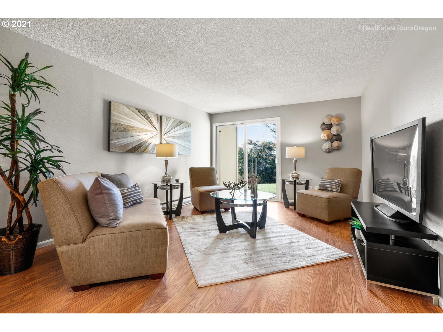 12616 Northwest Barnes Road, Unit 8 Portland, OR 97229 - Photo 7 of 30 Gallery Image 7