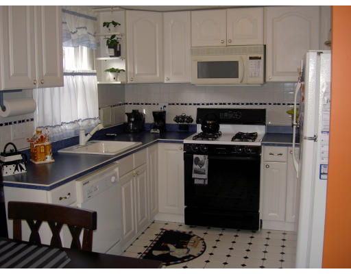 64 Saxony Road Framingham, MA 01701 - Photo 3 of 8 Gallery Image 3
