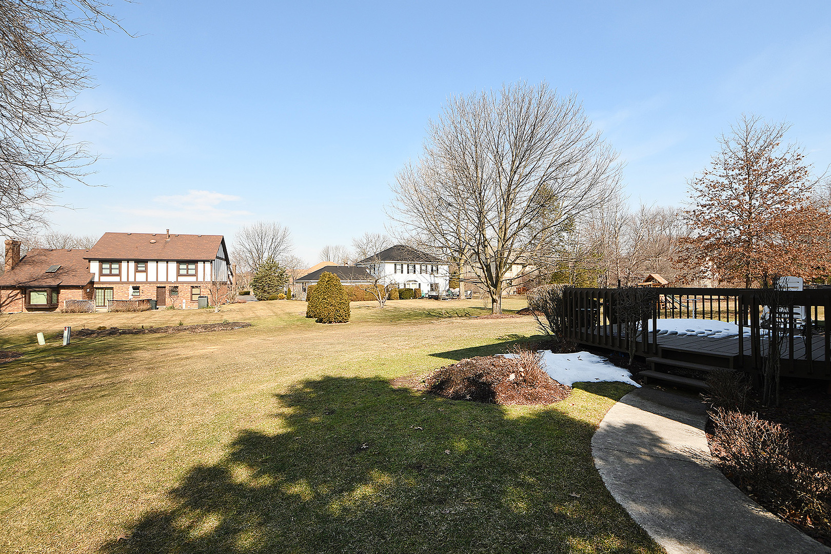 15 87th Street Burr Ridge, IL 60527 - Photo 30 of 34 a view of a street with houses