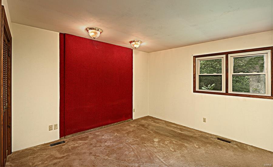 13924 Klaus Lake Road Highland, IL 62249 - Photo 23 of 55