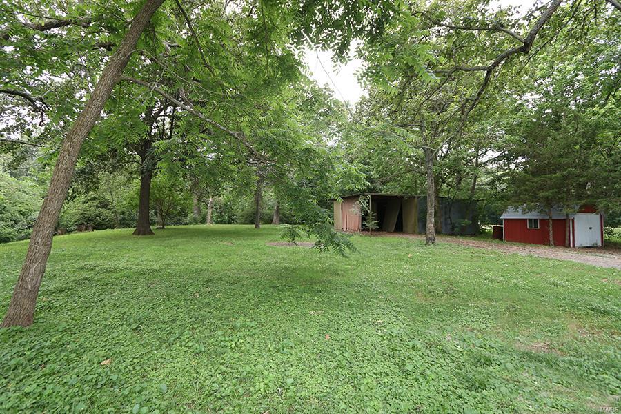 13924 Klaus Lake Road Highland, IL 62249 - Photo 42 of 55