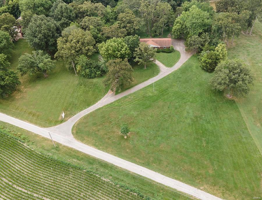 13924 Klaus Lake Road Highland, IL 62249 - Photo 48 of 55