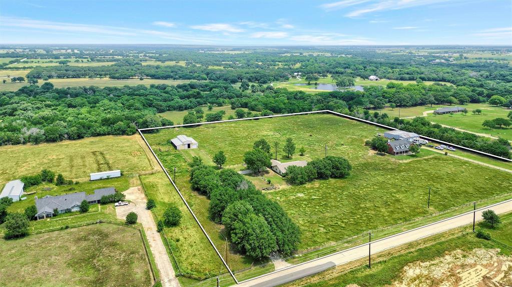 12153 Mustang Road Pilot Point, TX 76258 - Photo 20 of 23