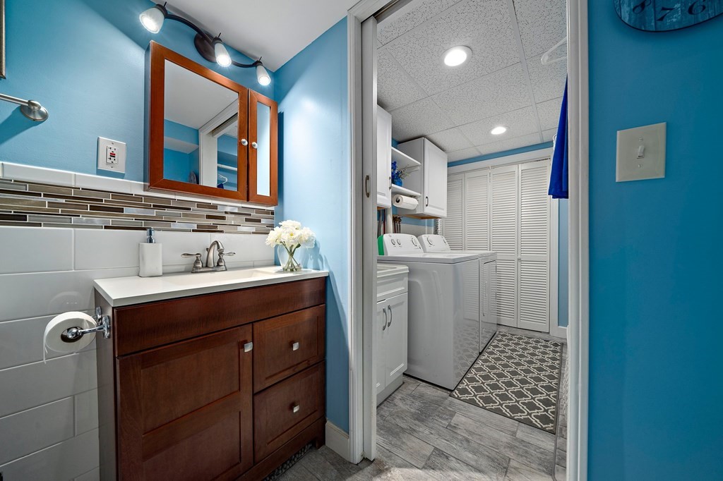 125 Plymouth Road Bellingham, MA 02019 - Photo 24 of 29 Gallery Image 24