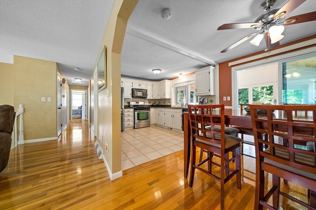 125 Plymouth Road Bellingham, MA 02019 - Photo 9 of 29 Gallery Image 9
