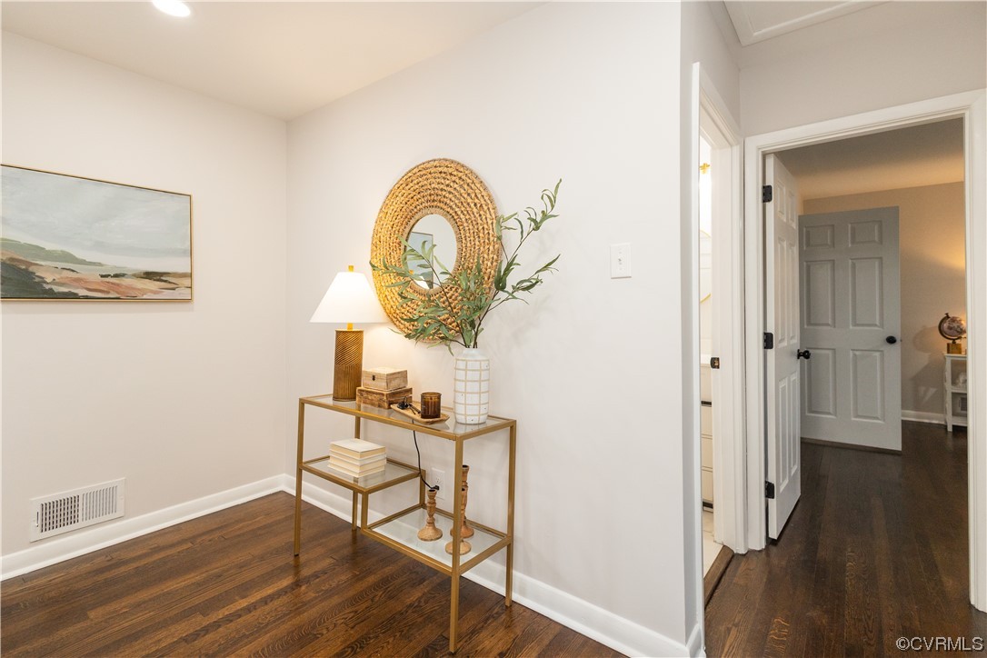 7714 Cherokee Road Richmond, VA 23225 - Photo 24 of 48 a view of a interior of house