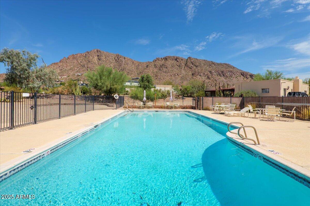 5702 East Camelback Road, Unit MEXICAN Phoenix, AZ 85251 - Photo 27 of 45 a view of a backyard with swimming pool