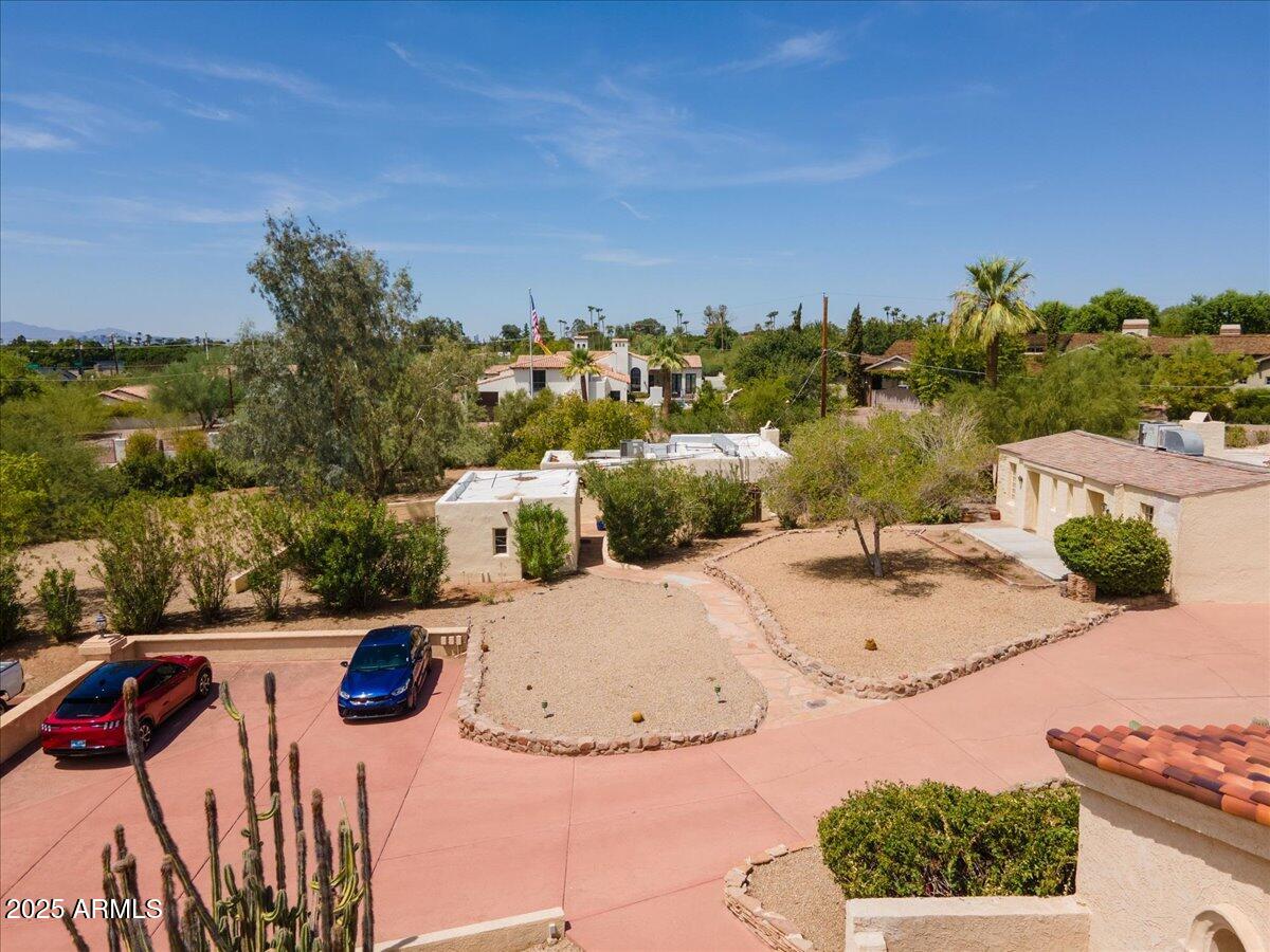 5702 East Camelback Road, Unit MEXICAN Phoenix, AZ 85251 - Photo 38 of 45 a view of a terrace