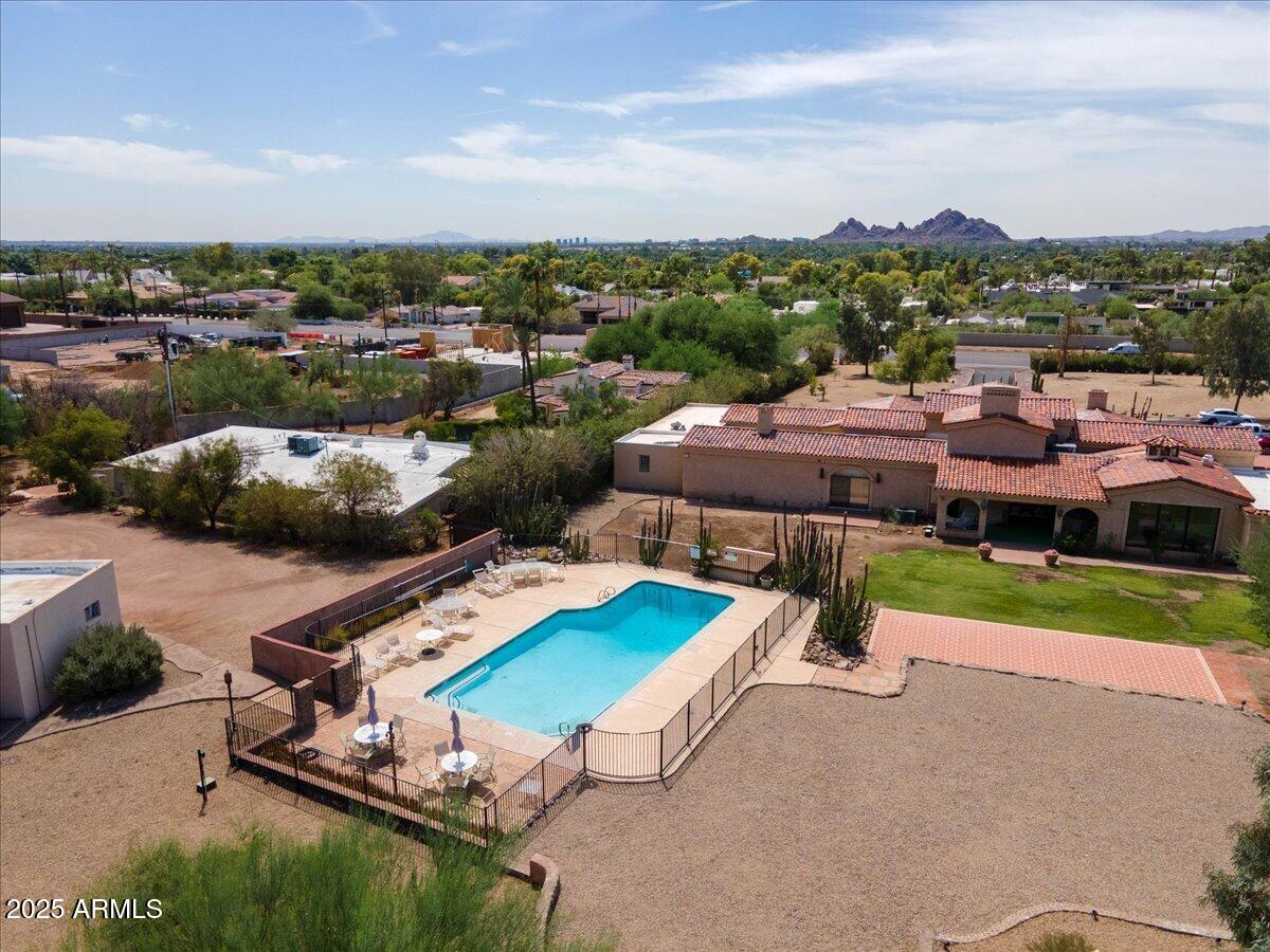 5702 East Camelback Road, Unit MEXICAN Phoenix, AZ 85251 - Photo 42 of 45 a view of a lake with a yard