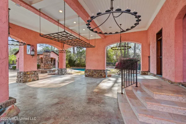 $2,300,000 | 4028 Old Canton Road, Jackson, MS 39216