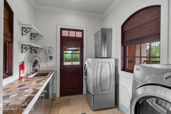 $2,300,000 | 4028 Old Canton Road, Jackson, MS 39216