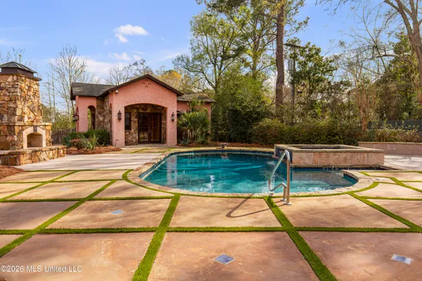 $2,300,000 | 4028 Old Canton Road, Jackson, MS 39216