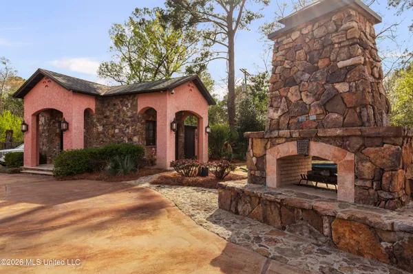 $2,300,000 | 4028 Old Canton Road, Jackson, MS 39216