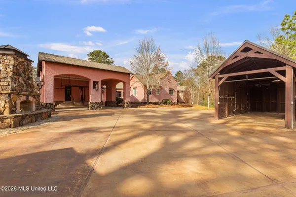 $2,300,000 | 4028 Old Canton Road, Jackson, MS 39216