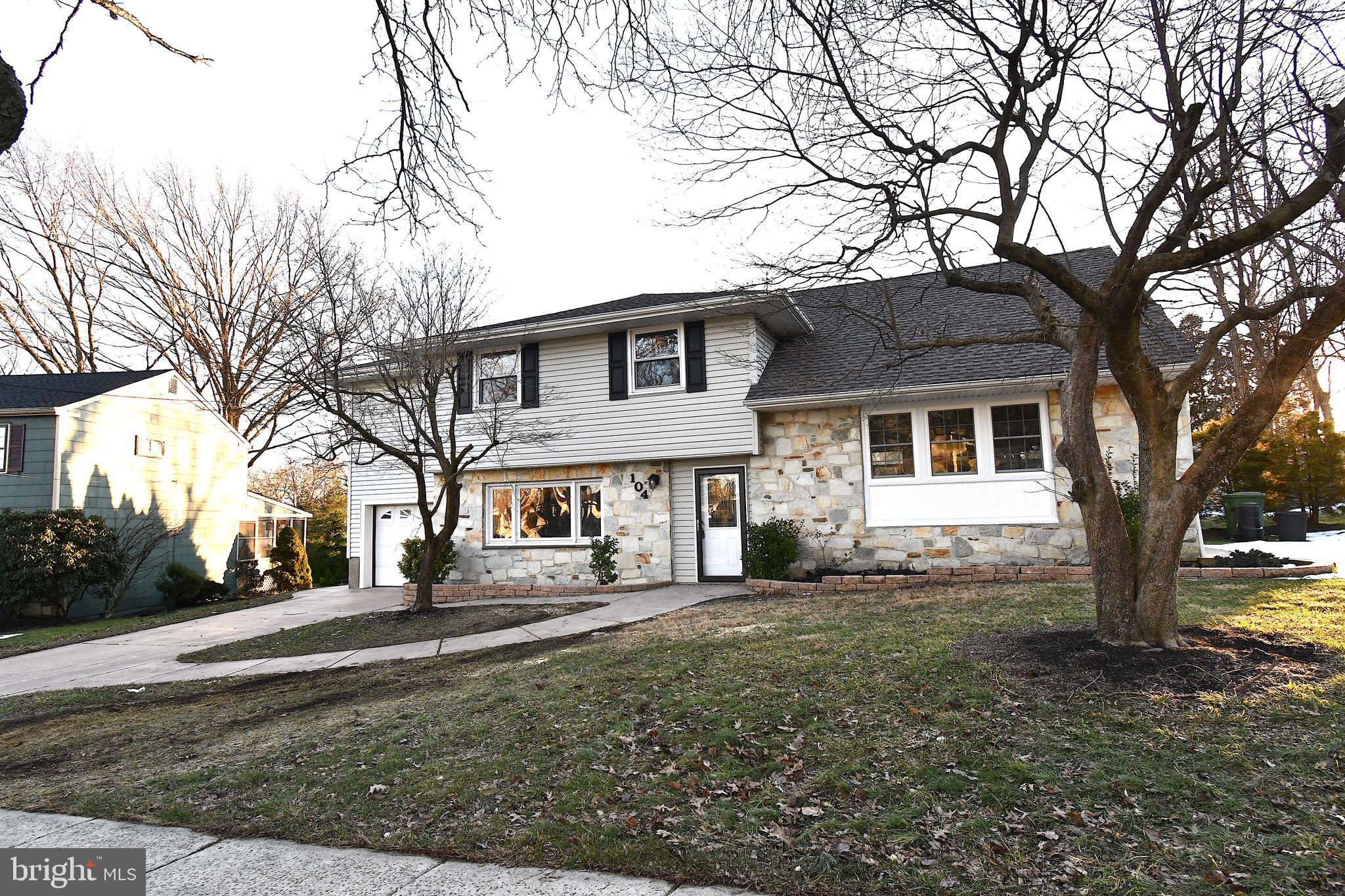104 Forest Road Cherry Hill, NJ 08034 - Photo 4 of 54