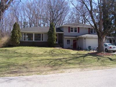 1642 Ritter Drive Muskegon, MI 49441 - Photo 1 of 13 Primary Photo