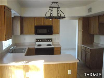 4313 West Bunk House Road Tucson, AZ 85741 - Photo 3 of 5 Gallery Image 3
