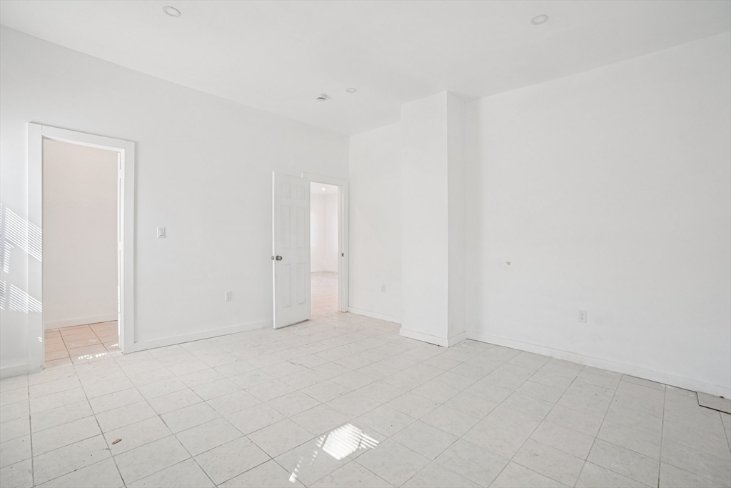 79-81 Bemis Road, Unit 1 Fitchburg, MA 01420 - Photo 14 of 21