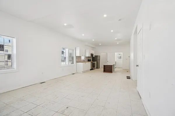 $2,499 | 79-81 Bemis Road, Unit 1, Fitchburg, MA 01420