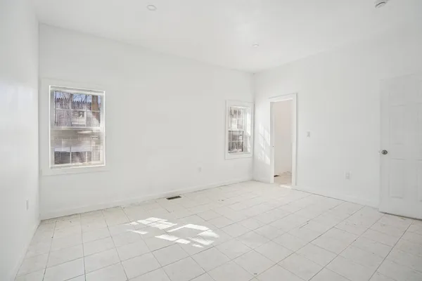 $2,499 | 79-81 Bemis Road, Unit 1, Fitchburg, MA 01420