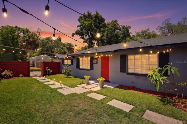 $325,000 | 3825 Bradenton Road, Sarasota, FL 34234