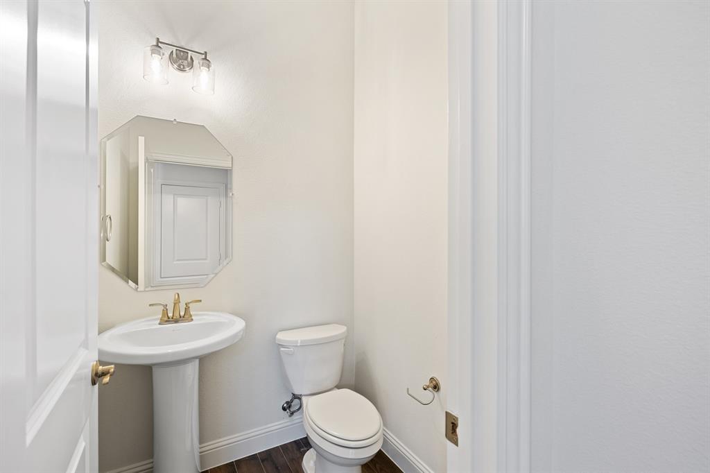 840 Oak Street Lavon, TX 75166 - Photo 24 of 40 32