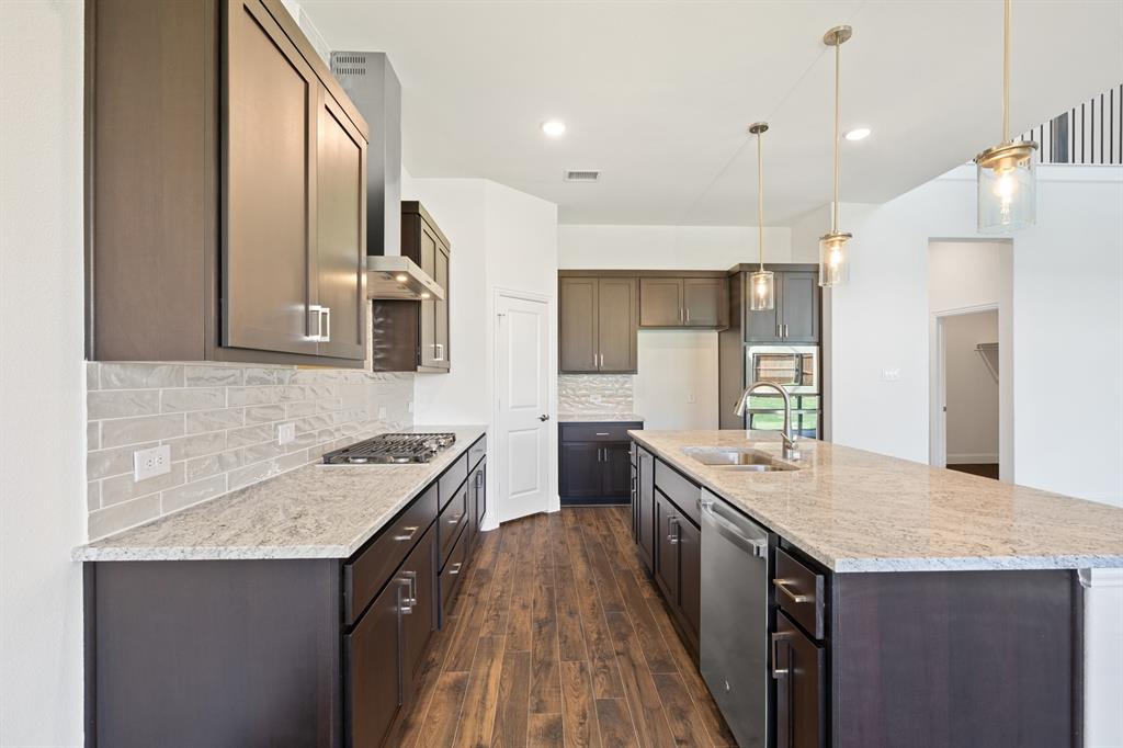 840 Oak Street Lavon, TX 75166 - Photo 7 of 40 11