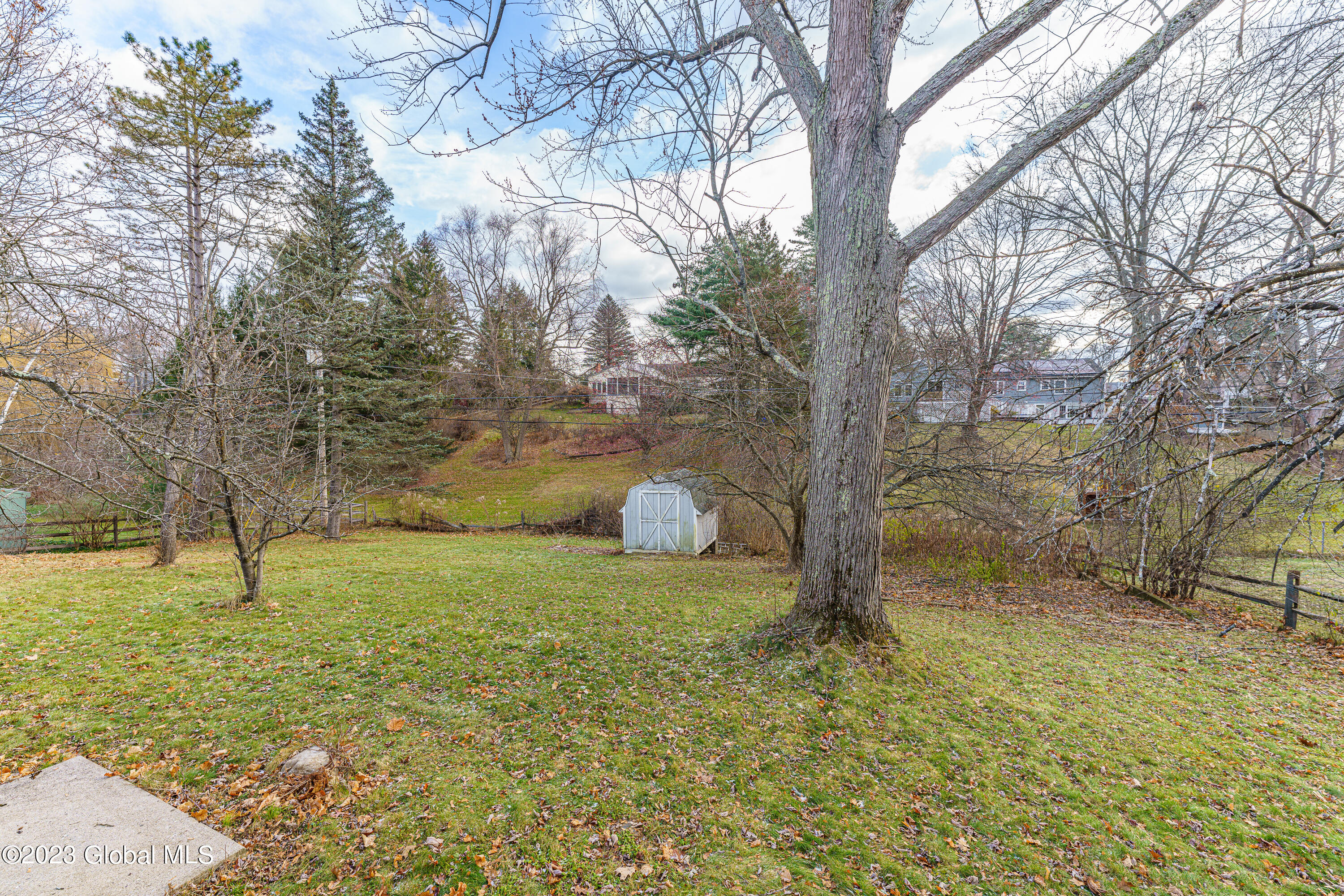 1316 Ruffner Road Niskayuna, NY 12309 - Photo 46 of 50 Yard 5